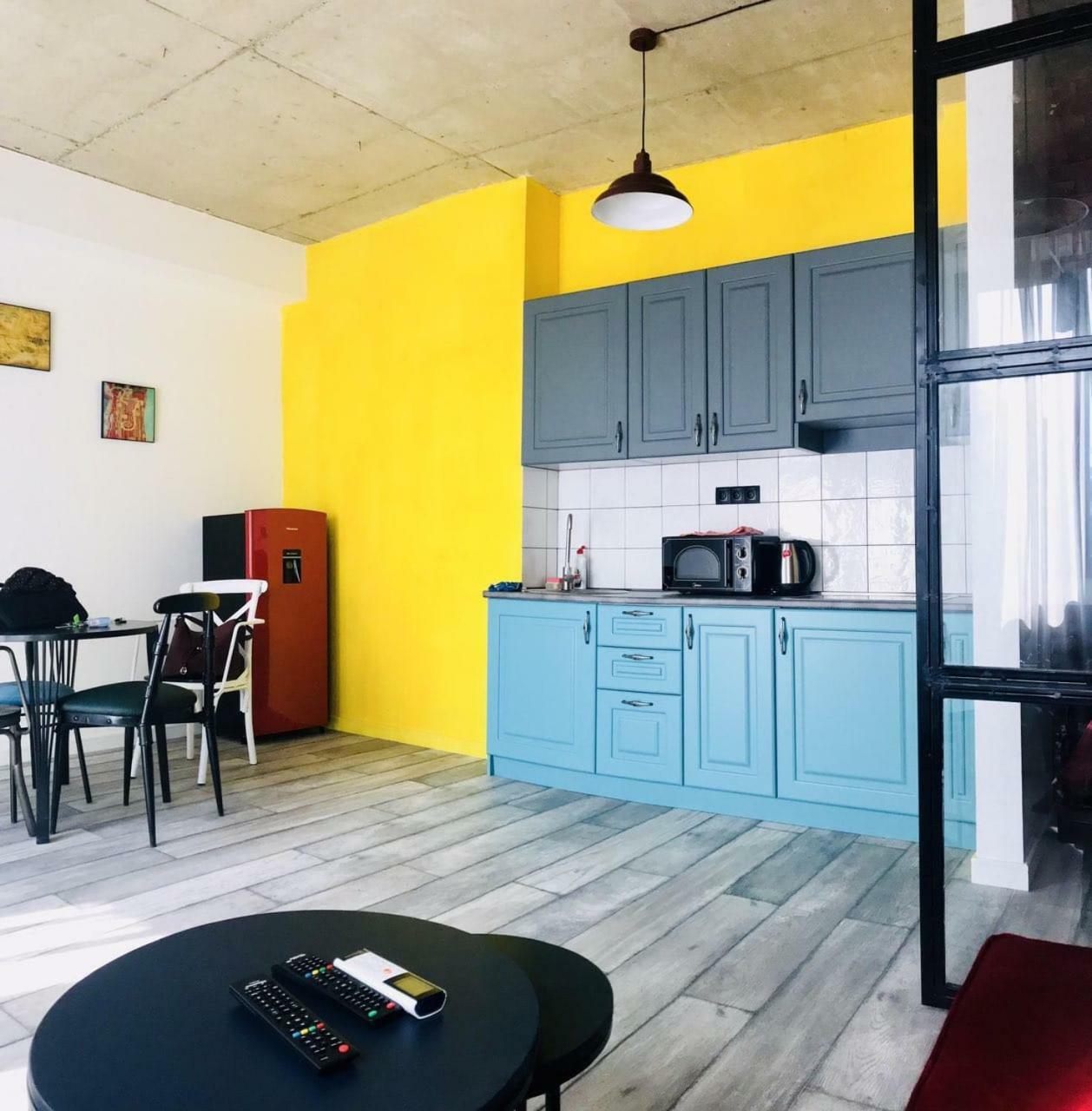 Style Apartments By Happy Place Тбилиси Экстерьер фото